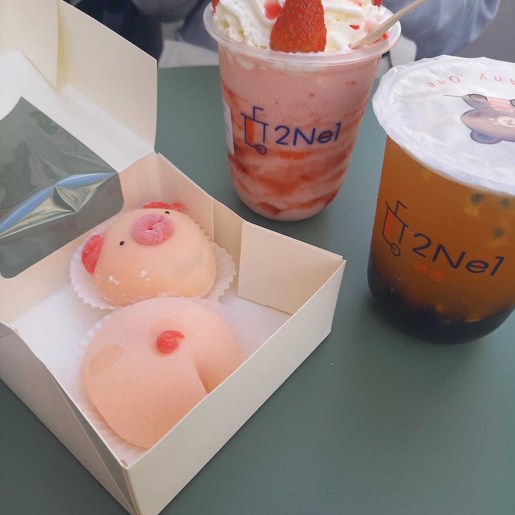 2Ne1 Bubble Tea 1